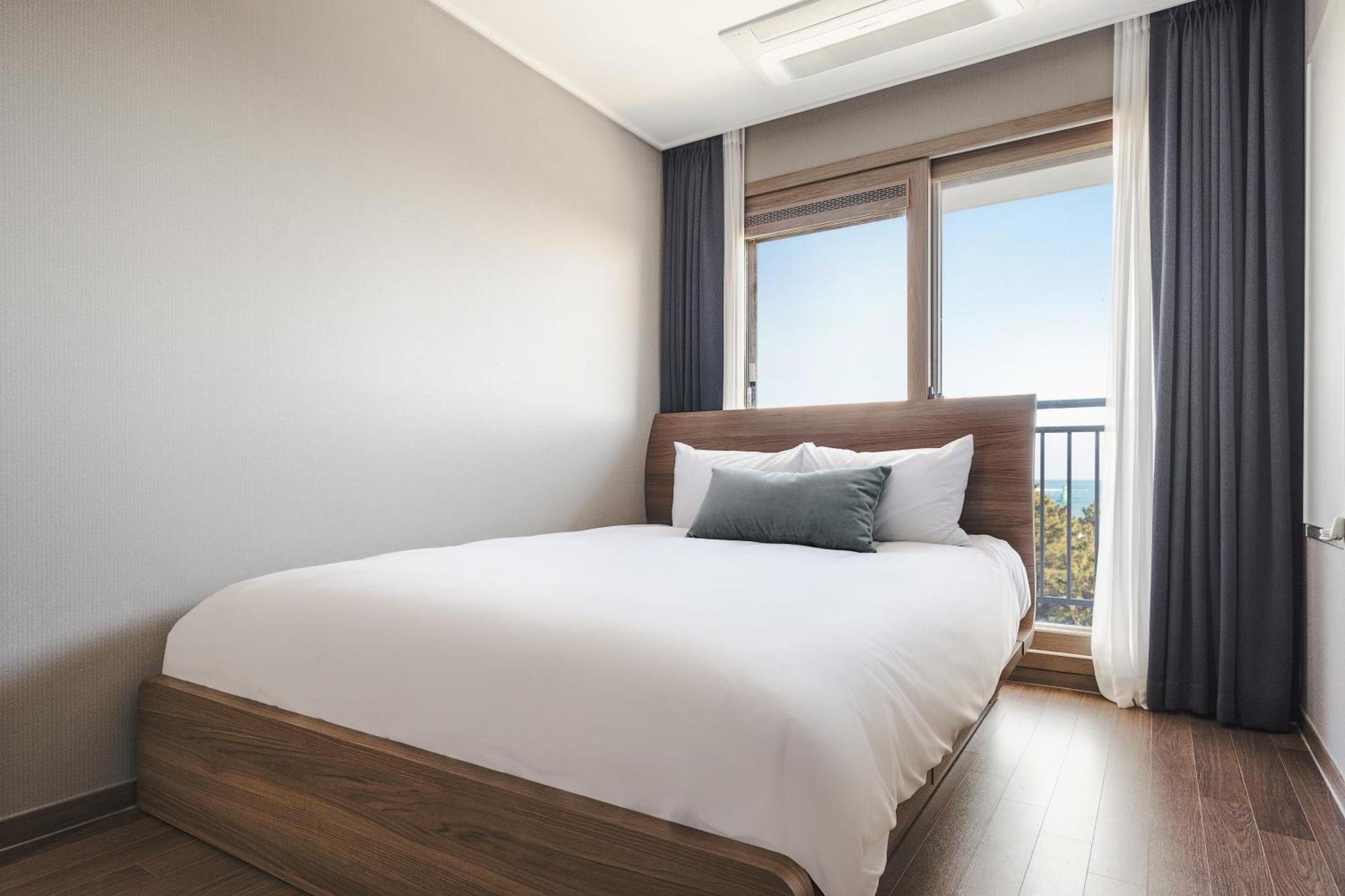 Urbanstay Sokcho Beach Ab エクステリア 写真